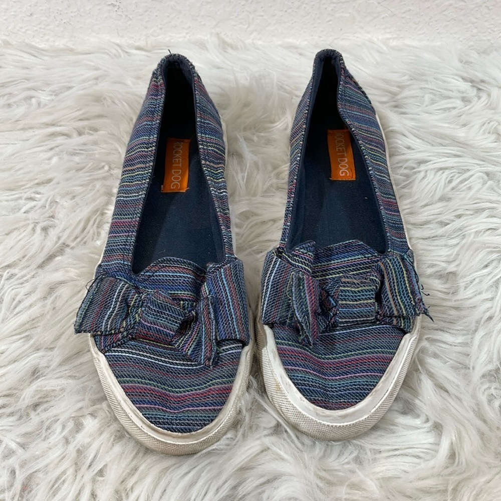 ROCKET DOG Clarita Blue with Multicolor Stripes Slip On Women’s Size 8 - Picture 1 of 8